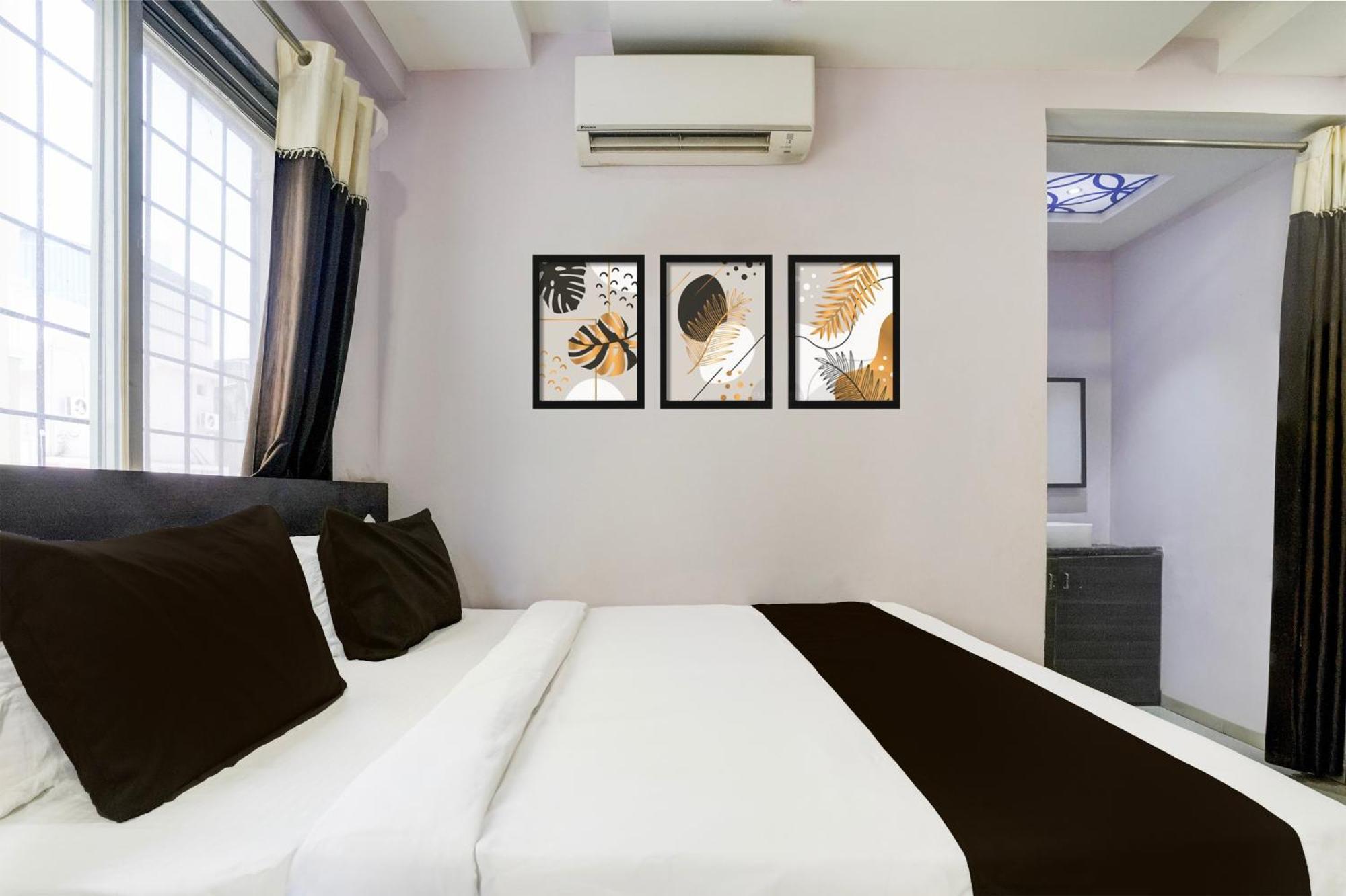 Super Hotel O Chhatrapati Nagar Širdi Exteriér fotografie