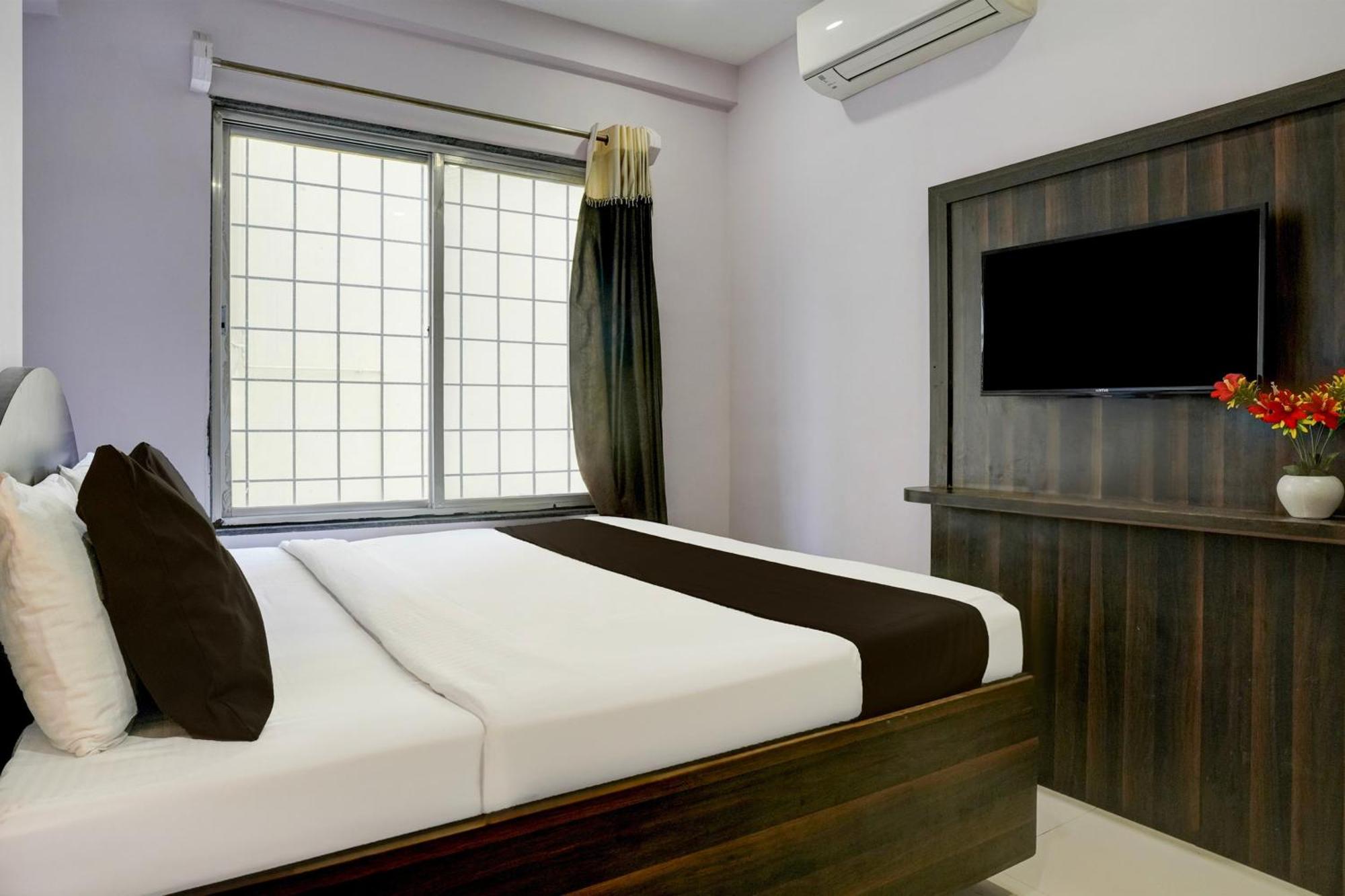 Super Hotel O Chhatrapati Nagar Širdi Exteriér fotografie