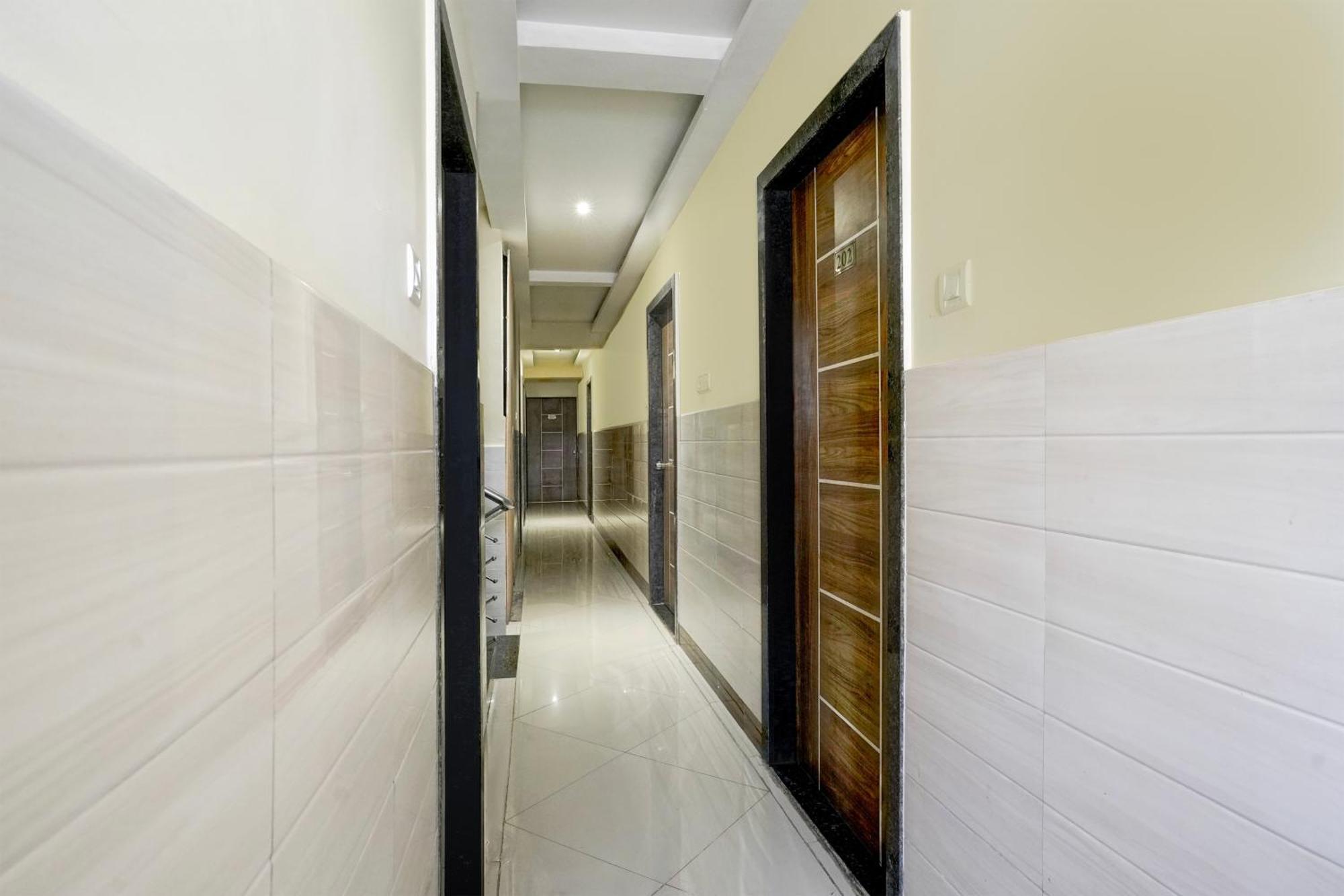 Super Hotel O Chhatrapati Nagar Širdi Exteriér fotografie