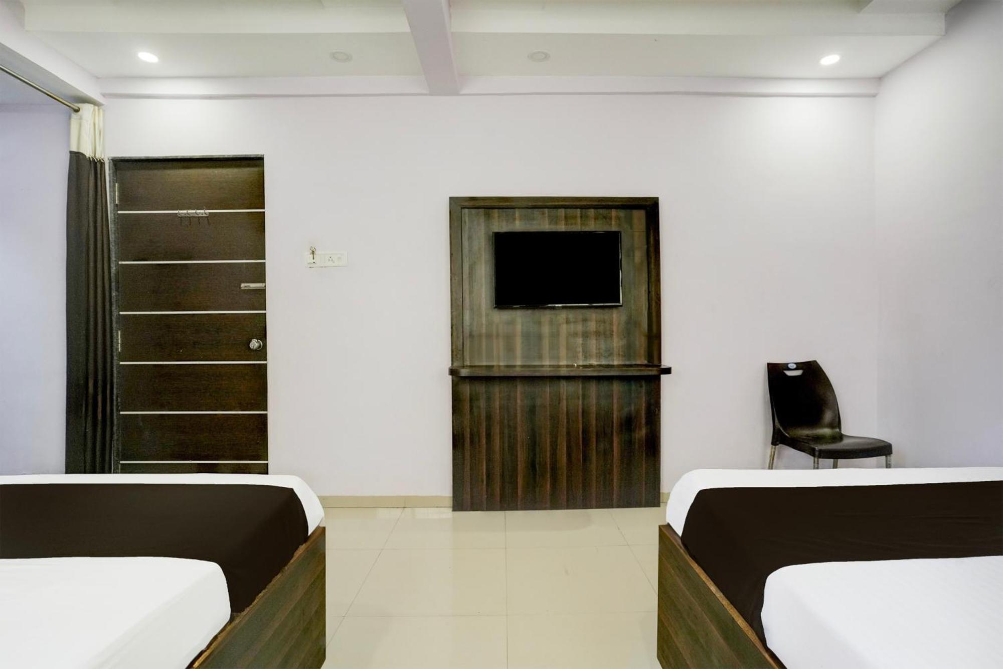 Super Hotel O Chhatrapati Nagar Širdi Exteriér fotografie